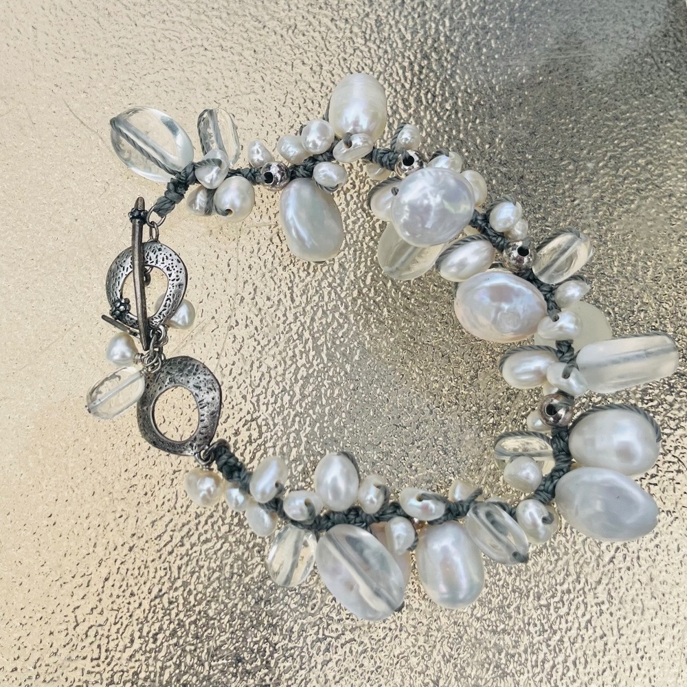 Freshwater Pearls, Quartz, & silk